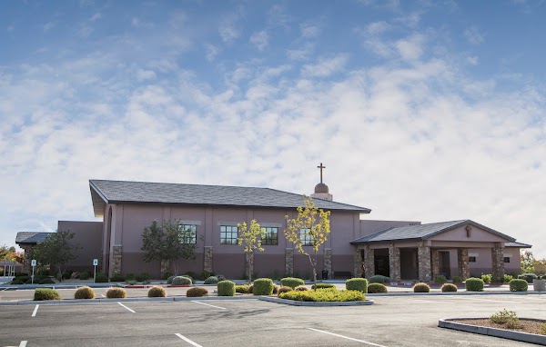 Holy Cross Cemetery grounds