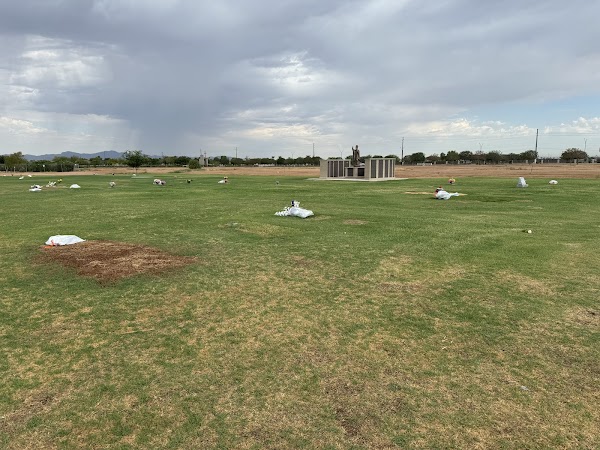 Holy Cross Cemetery grounds