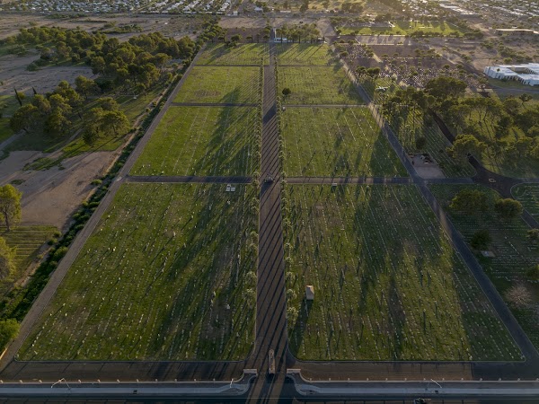 Holy Hope Cemetery grounds