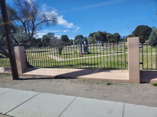 Holy Hope Cemetery grounds