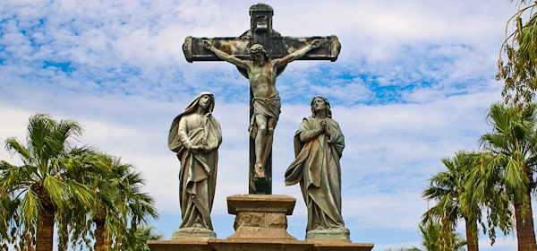 Holy Hope Cemetery grounds