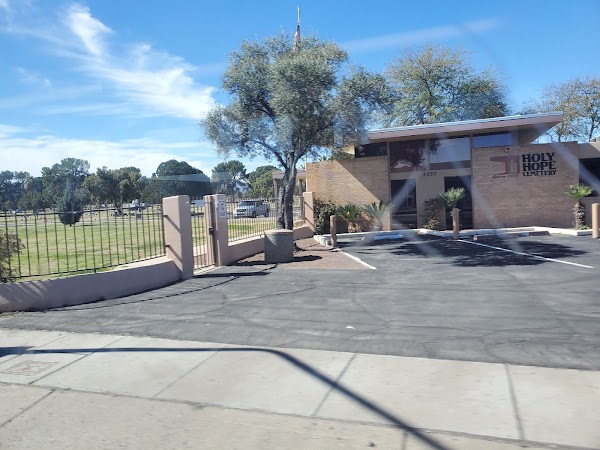 Holy Hope Cemetery grounds