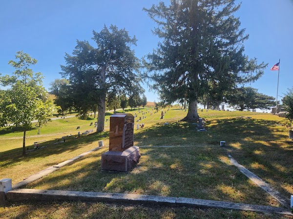 Holy Sepulchre Cemetery grounds