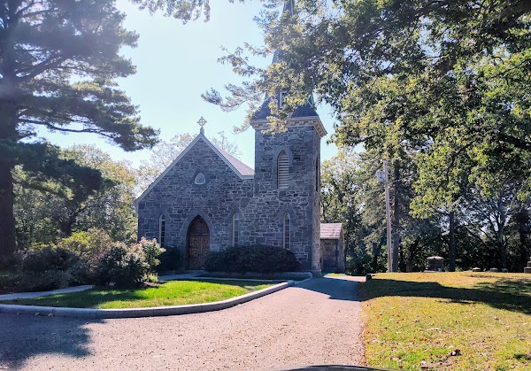 Holyhood Cemetery grounds