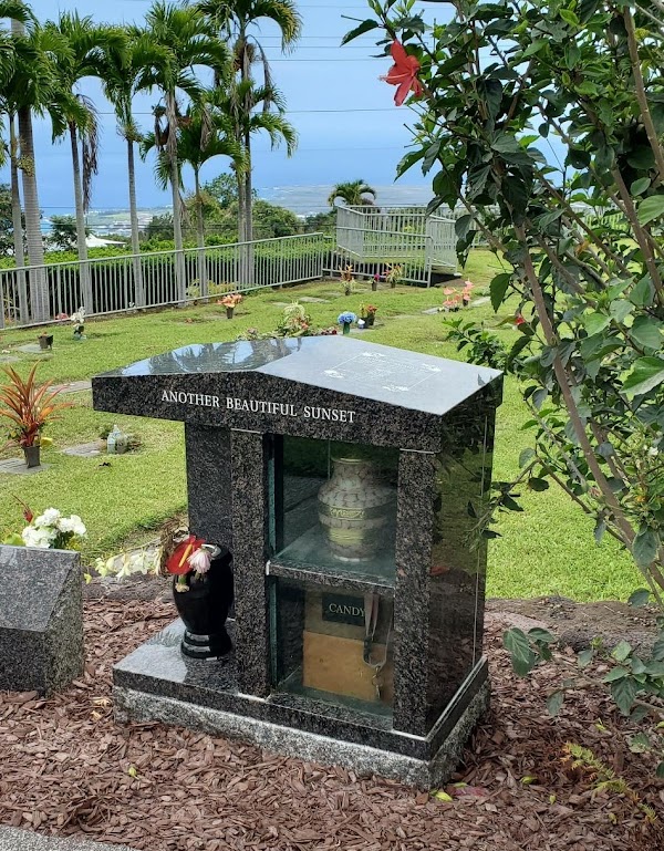 Homelani Memorial Park & Crematory grounds