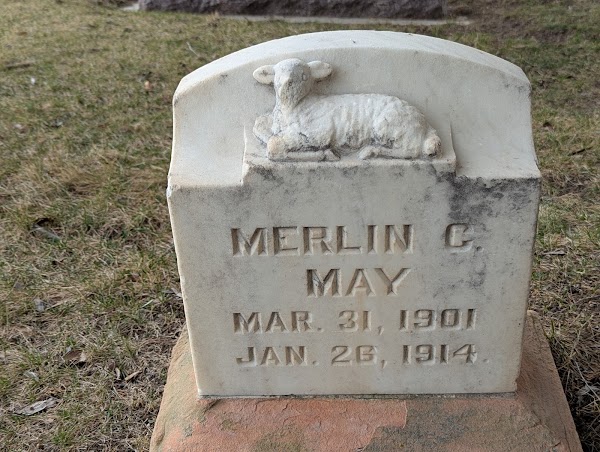 Honeyville Cemetery grounds