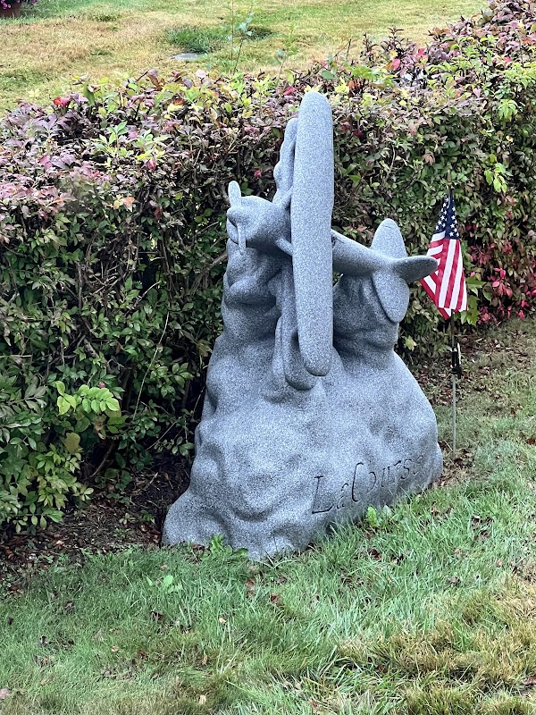 Hope Cemetery grounds