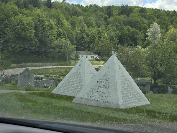 Hope Cemetery grounds