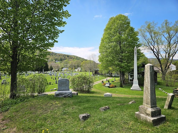 Hope Cemetery grounds