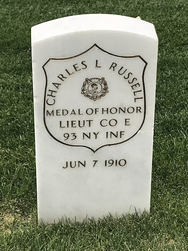 Hot Springs National Cemetery grounds