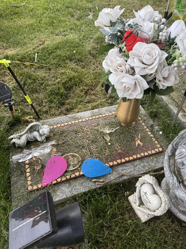 Huntsville Memory Gardens grounds