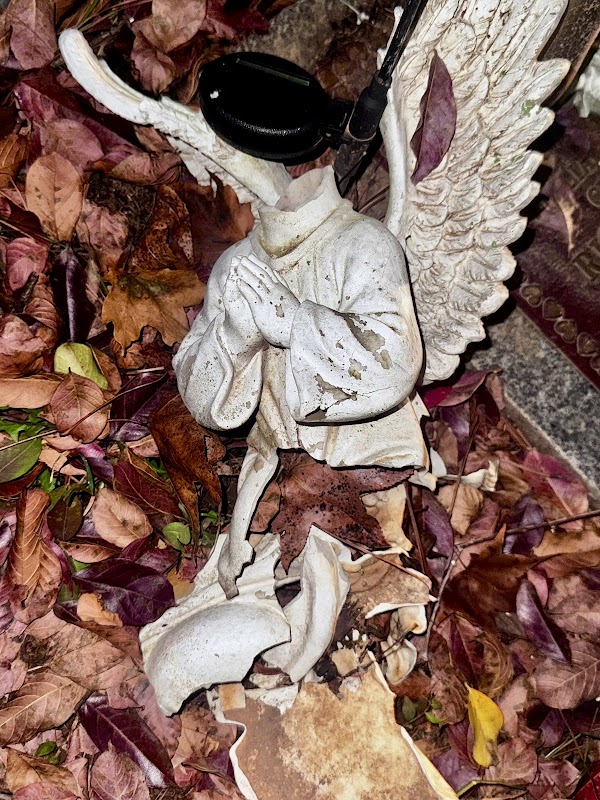 Huntsville Memory Gardens grounds