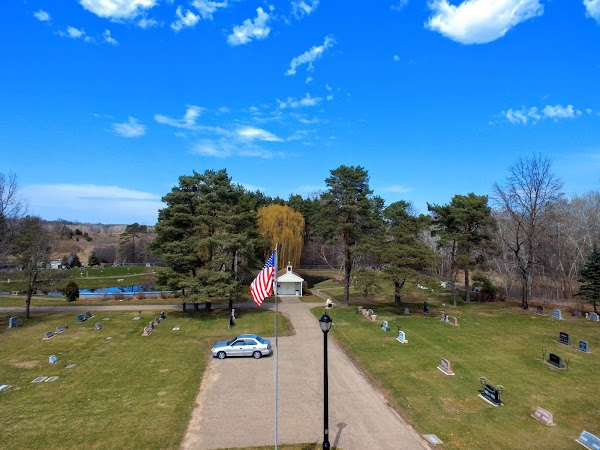 Incarnation Cemetery grounds