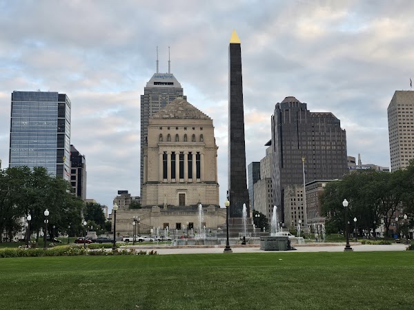 Indiana War Memorial & Museum grounds