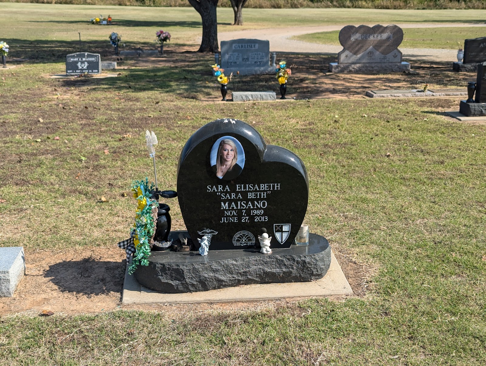 IOOF Cemetery cemetery grounds and headstones