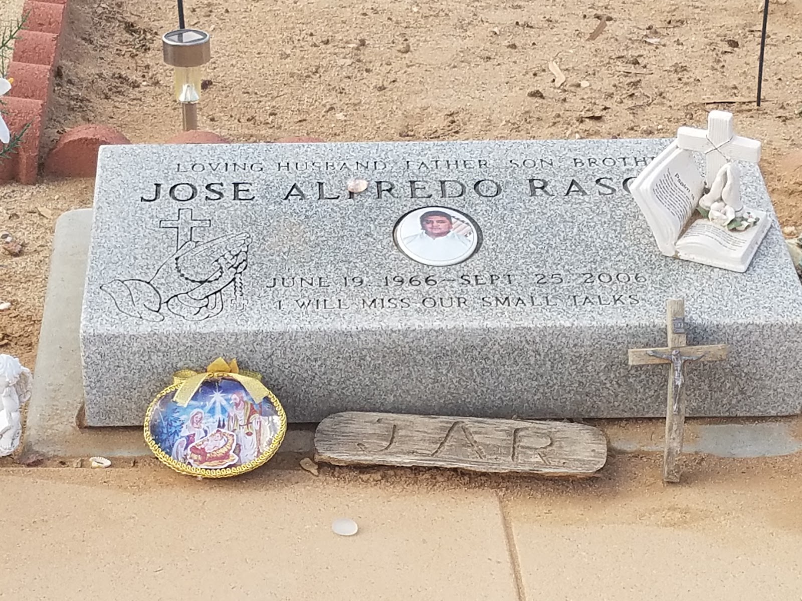 J. Warren Funeral Services Mountain View Chapel & Crematorium cemetery grounds and headstones