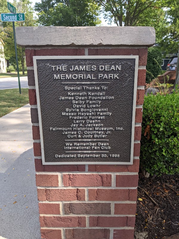 James Dean Memorial Park grounds