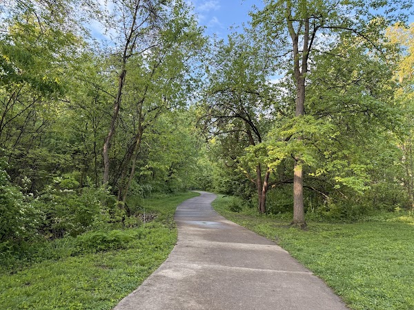 Jefferson City Memorial Park grounds