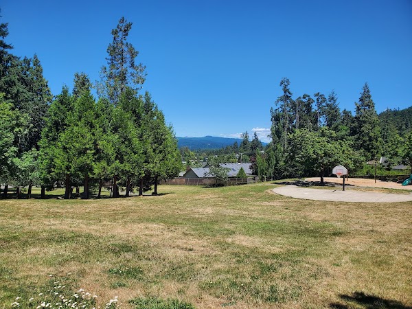 Jesse Maine Memorial Park grounds