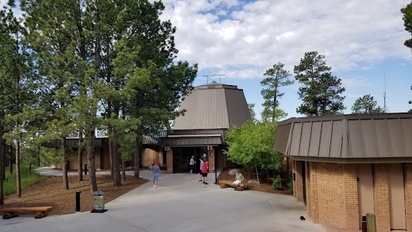 Jewel Cave National Monument grounds