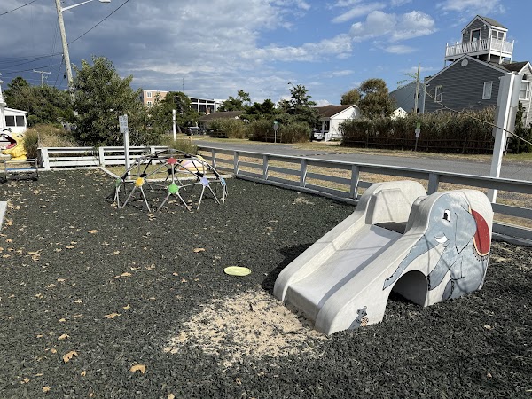 John Waples Memorial Playground grounds