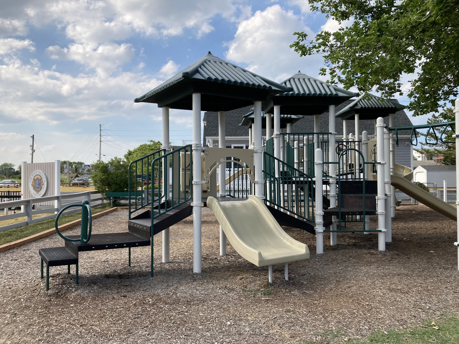John Waples Memorial Playground cemetery grounds and headstones