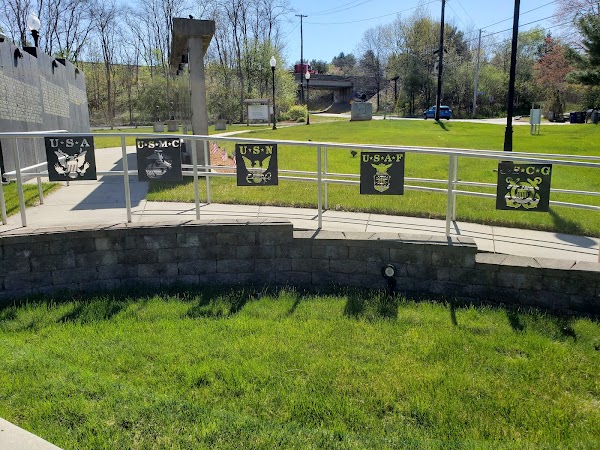 Johnny Ro Veteran's Memorial Park grounds