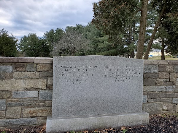 Judean Memorial Gardens / Cemetery grounds
