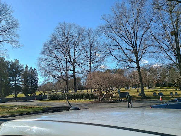 Judean Memorial Gardens / Cemetery grounds