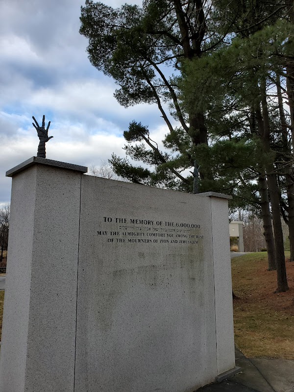 Judean Memorial Gardens / Cemetery grounds