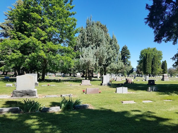 Juniper Haven Cemetery grounds