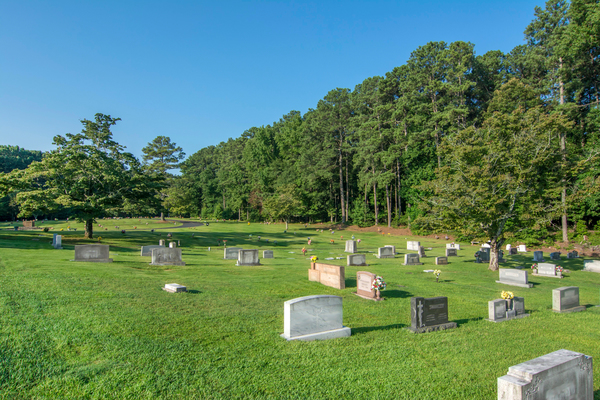 Kennesaw Memorial Park cemetery grounds and headstones