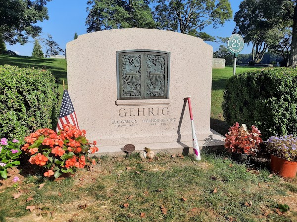 Kensico Cemetery grounds