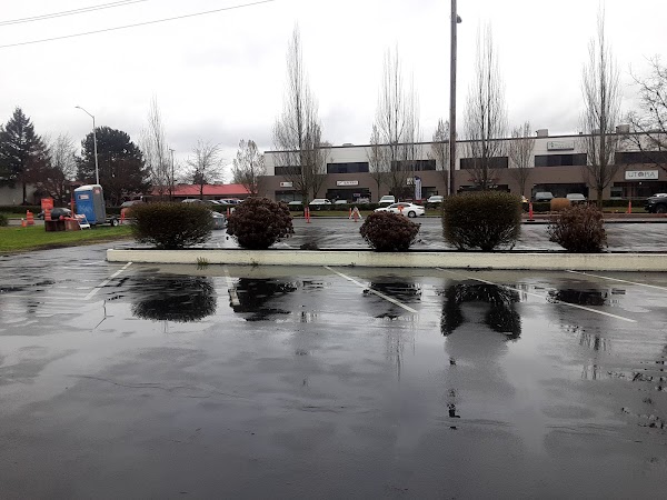 Kent Memorial Park grounds