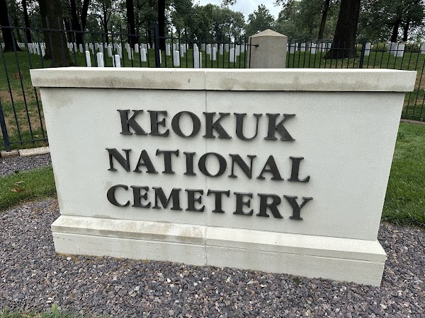 Keokuk National Cemetery grounds