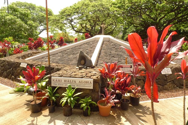 Kāhi Hāli'a Aloha Memorial grounds