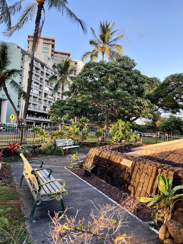 Kāhi Hāli'a Aloha Memorial grounds