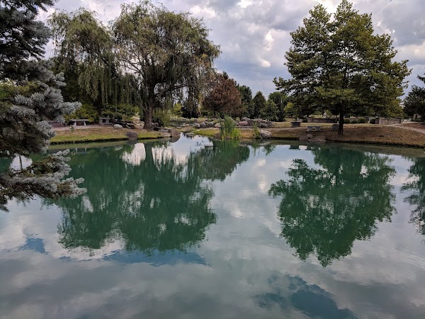 Kingwood Memorial Park grounds