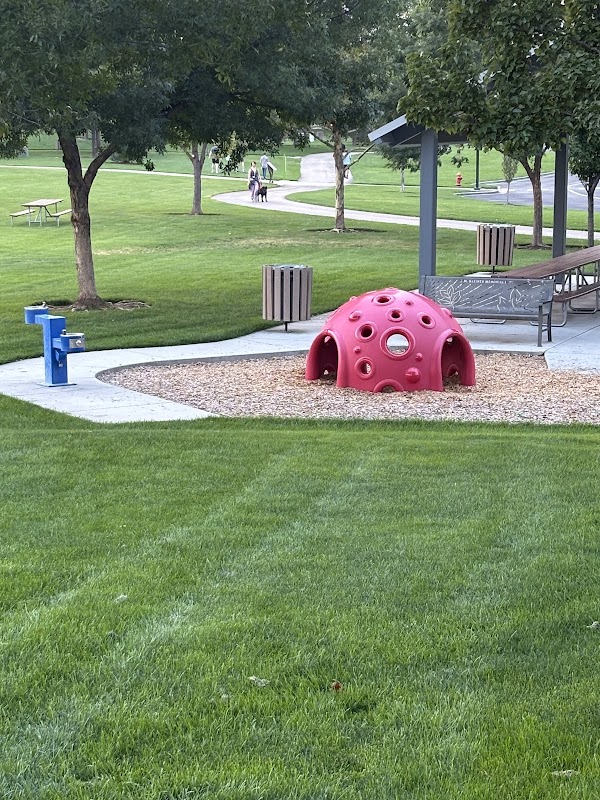 Kleiner Memorial Park grounds