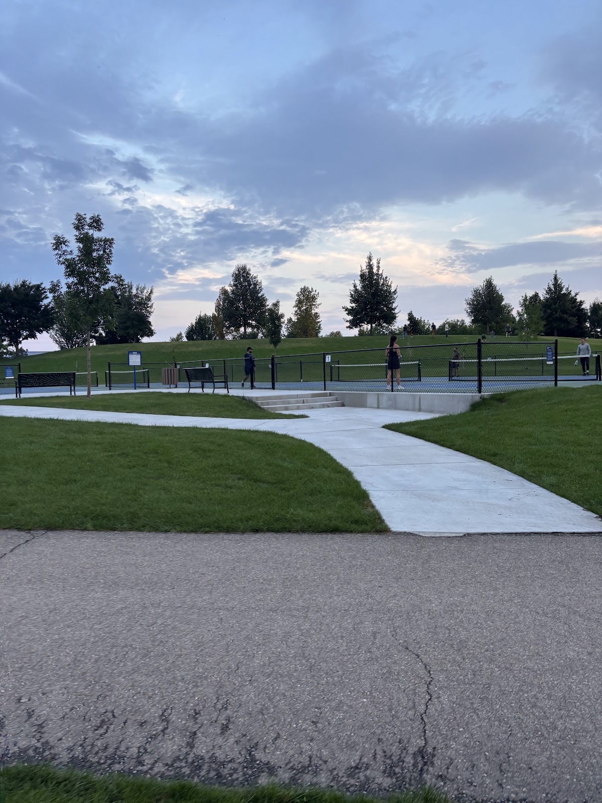 Kleiner Memorial Park cemetery grounds and headstones