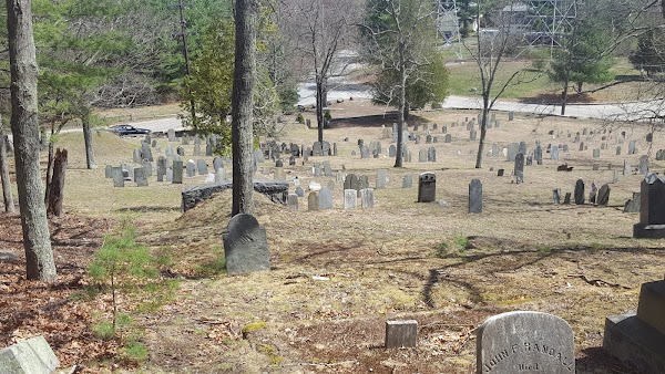Knollwood Memorial Park grounds