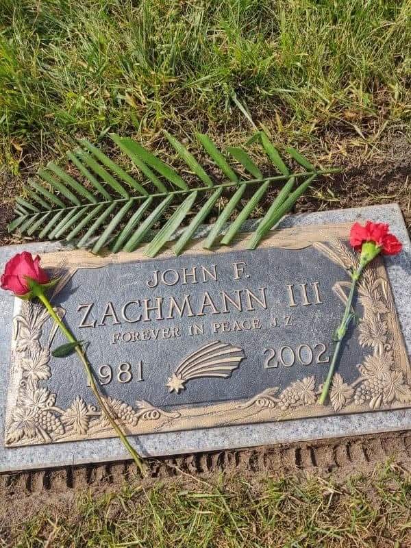 Knollwood Memorial Park cemetery grounds and headstones