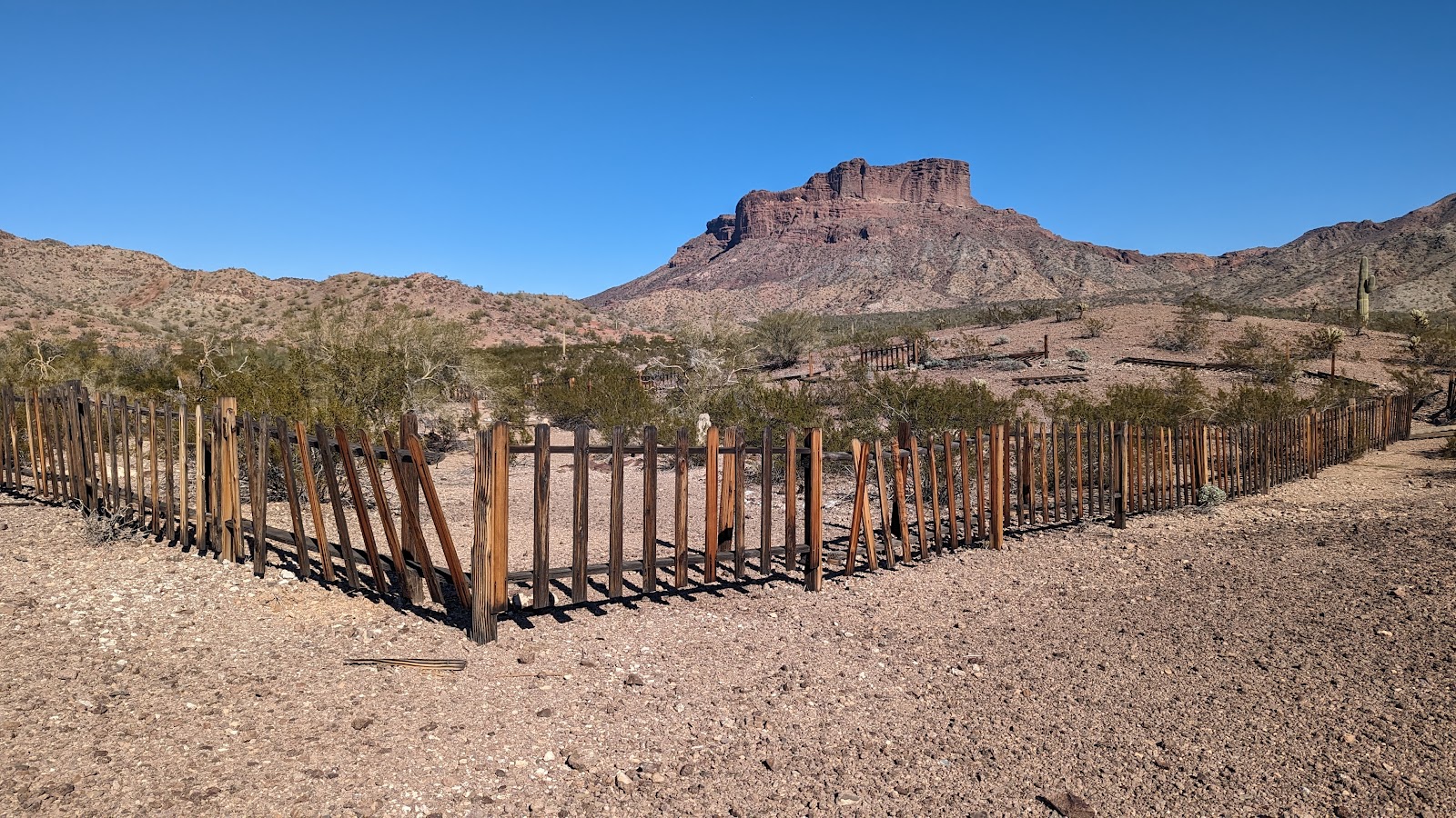 Kofa (King of Arizona) Cemetery cemetery grounds and headstones