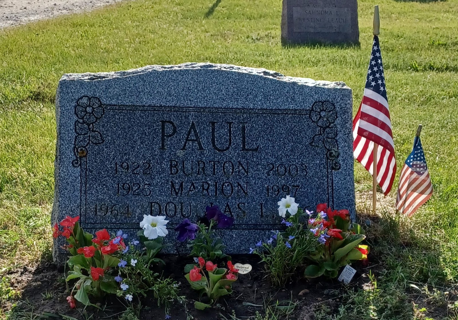 Lakeside Cemetery