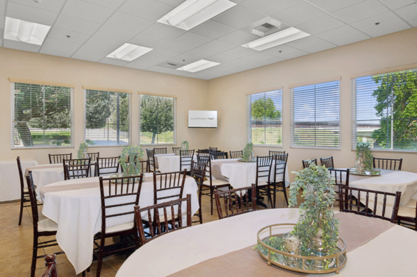 Lakewood Funeral Home & Memorial Park grounds