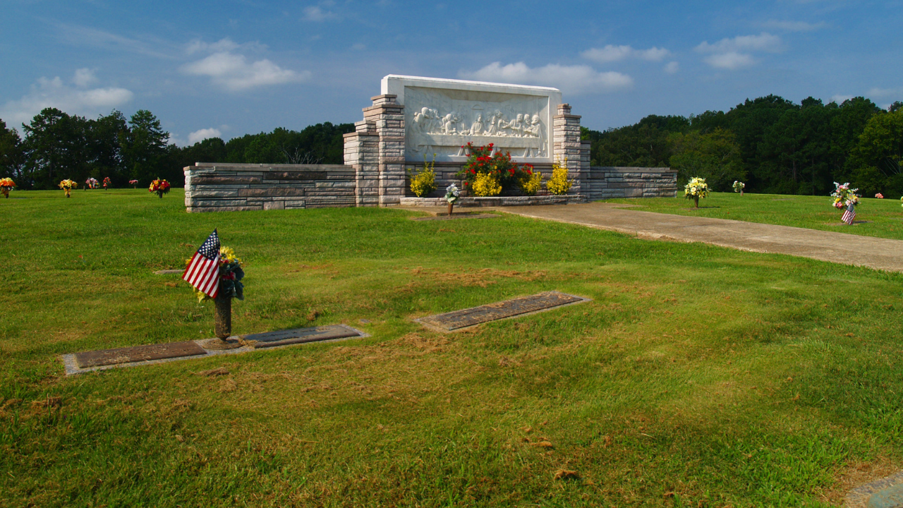 Lakewood Memory Gardens South cemetery grounds and headstones