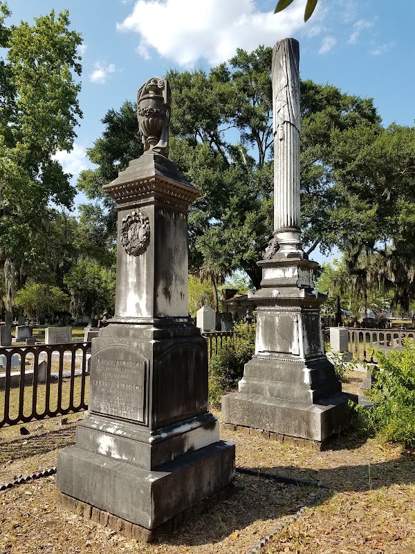 Laurel Grove South Cemetery grounds