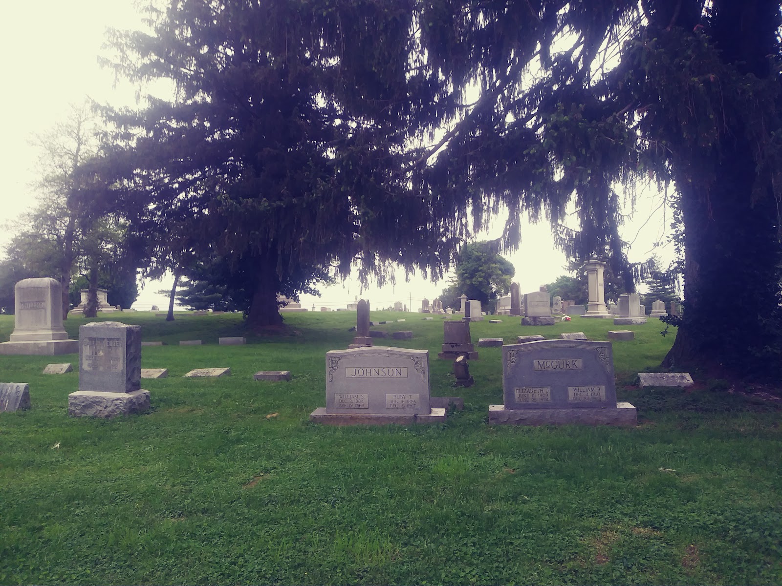 Lawrenceburg Cemetery cemetery grounds and headstones