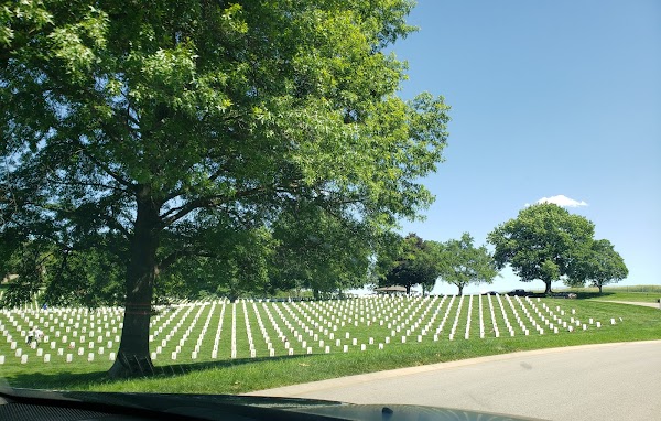 Leavenworth National Cemetery grounds