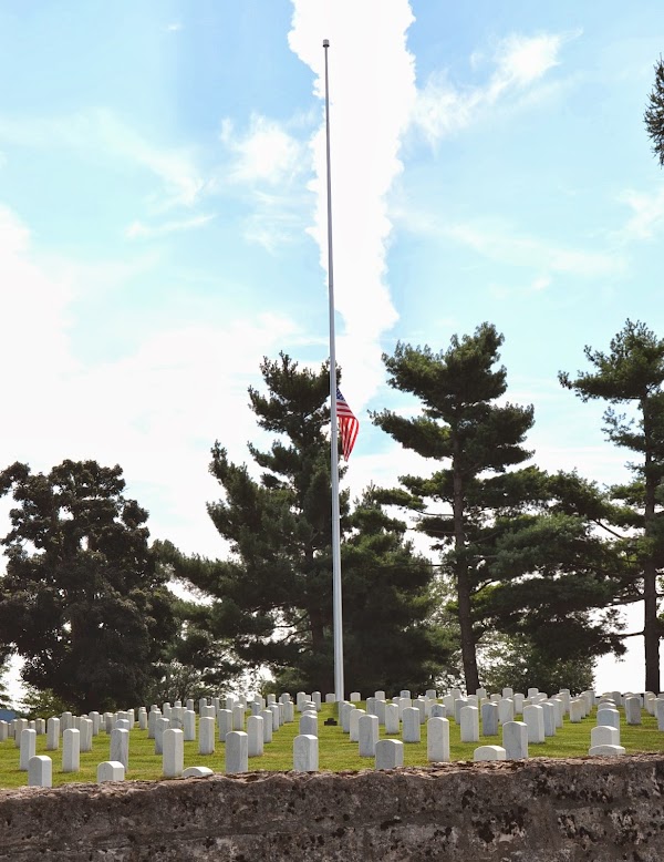 Lebanon National Cemetery grounds